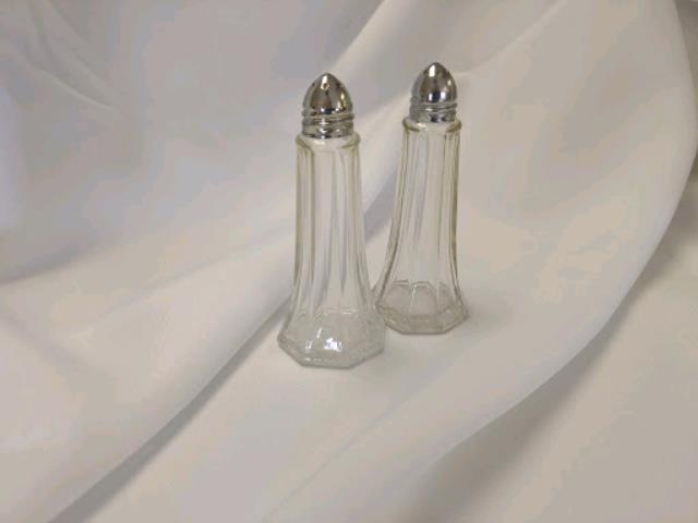 Used Equipment Sales .GLASS-Salt   Pepper Set in St. Petersburg FL